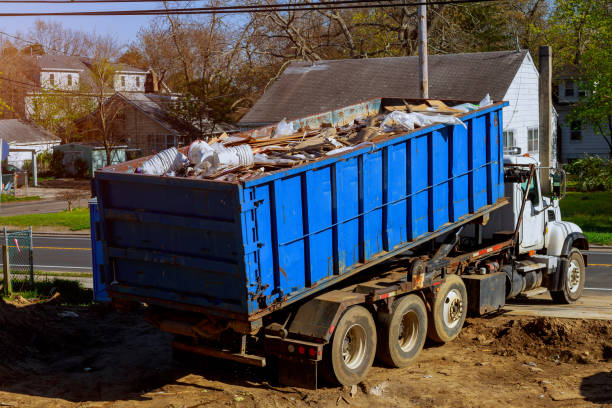Best Construction Debris Removal  in Nashotah, WI